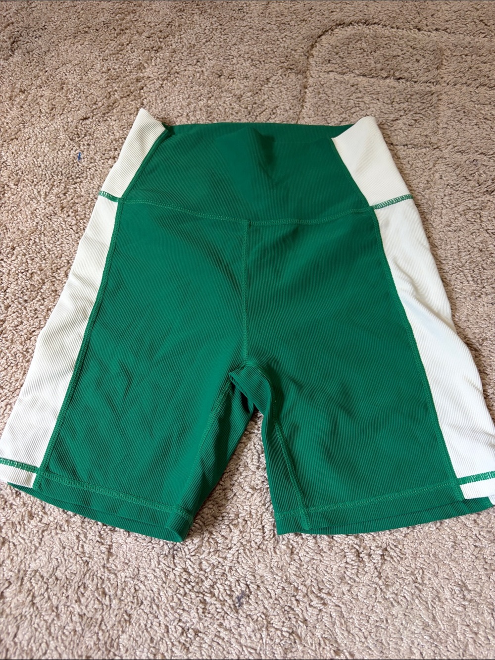 Wilo The Label  Green and White Bike Shorts Small